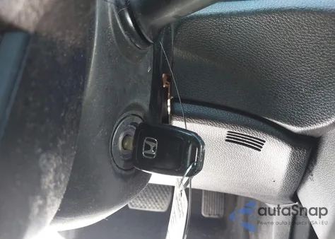 2018 Honda Civic Lx z USA, uszkodzony, nr VIN 19XFC2F58JE040755